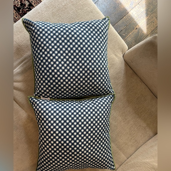 Pottery Barn Navy Gingham Throw Pillows with Green Trim – Set of 2 (18x18) - Picture 6 of 10